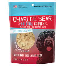
            
                Load image into Gallery viewer, Charlee Bear Treats w/Turkey Liver &amp;amp; Cranberry, 16oz.
            
        